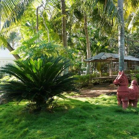 Rk Resorts Karaikal Bagian luar foto