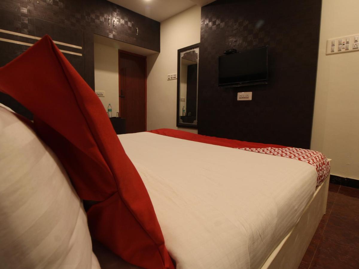 Rk Resorts Karaikal Bagian luar foto