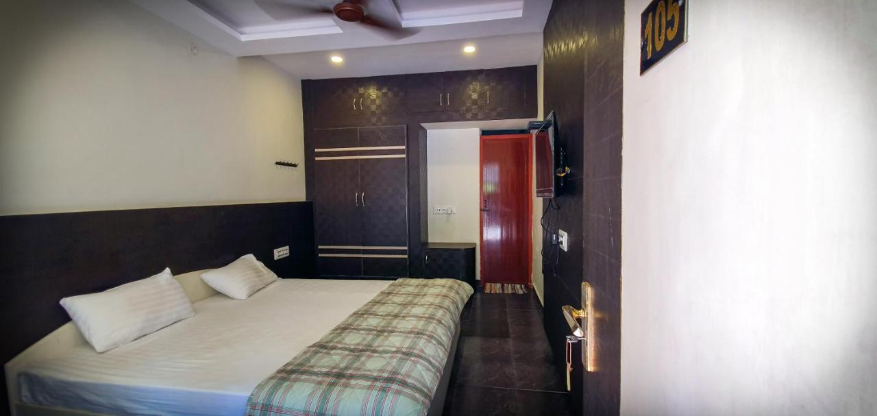 Rk Resorts Karaikal Bagian luar foto