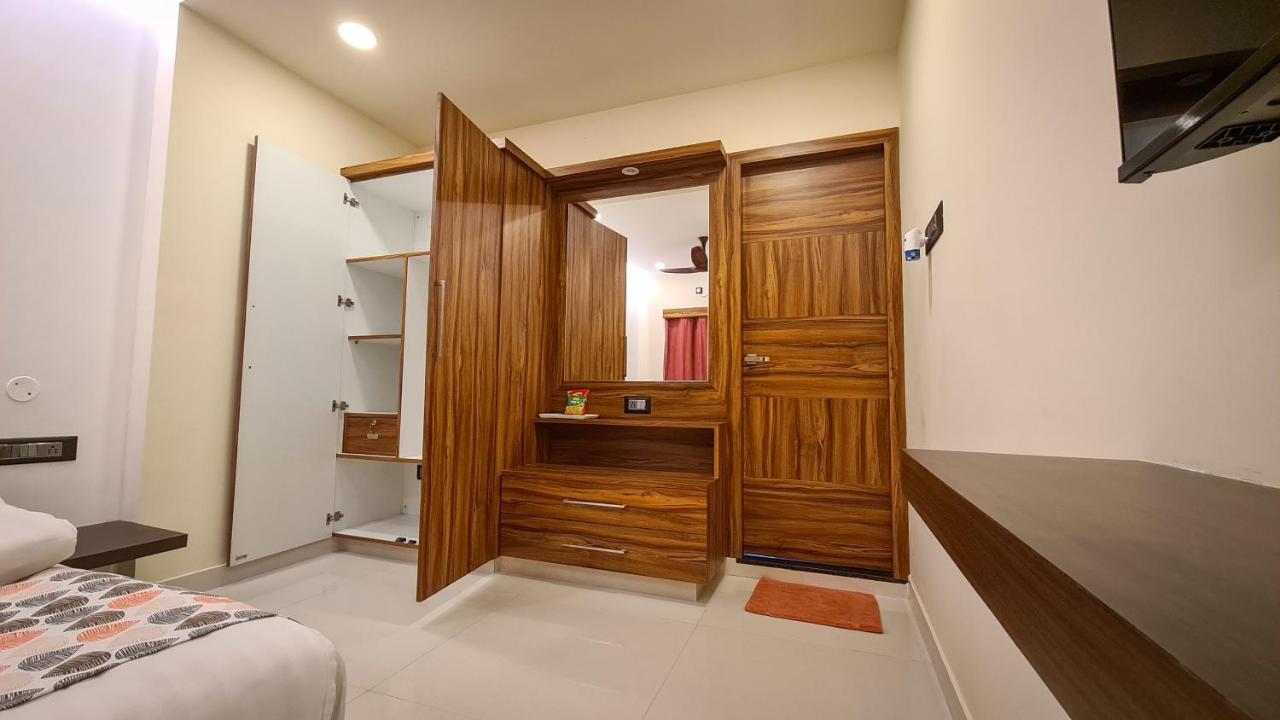 Rk Resorts Karaikal Bagian luar foto