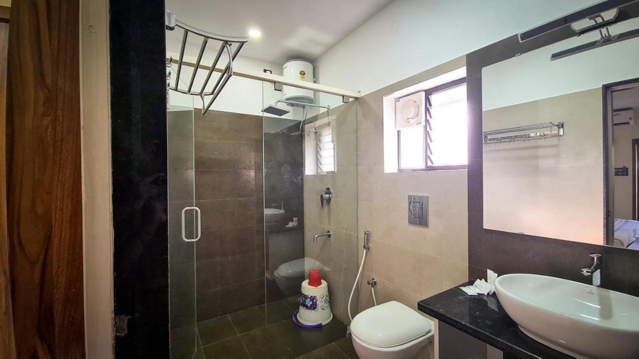 Rk Resorts Karaikal Bagian luar foto