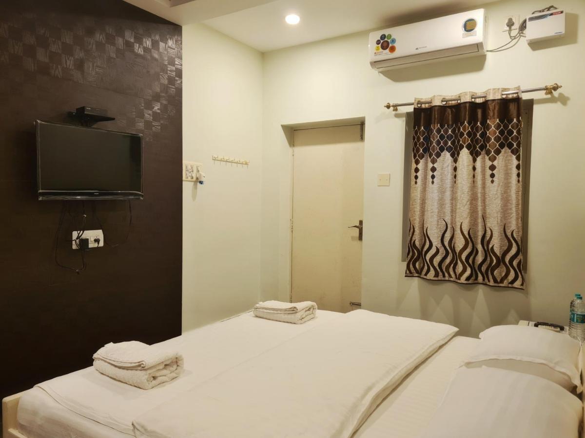 Rk Resorts Karaikal Bagian luar foto