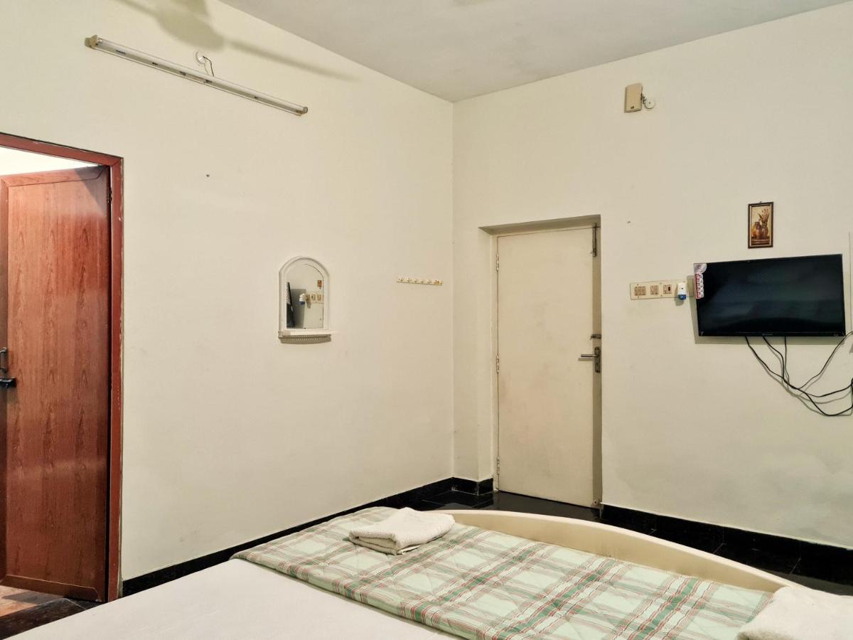 Rk Resorts Karaikal Bagian luar foto